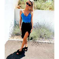 Blaues Top - gestickt